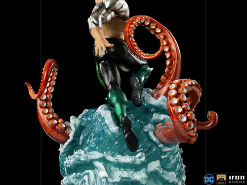 Estátua Aquaman - Dc Comics - Art Scale 1/10 - Iron Studios (Usado)