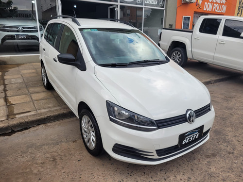 Volkswagen Suran 1.6 Comfortline 101cv