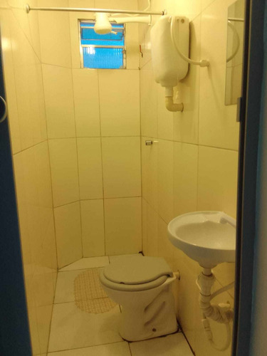 Vende-se Ap Em Mussurunga Setor C.