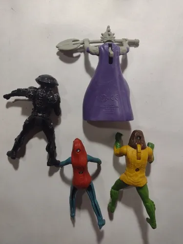 Burger king juguetes aquaman hotsell