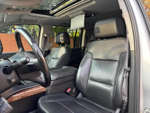 Chevrolet Suburban 5.3 Ltz V8 4wd 2da Cubo At