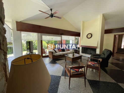 Imagen 2 de 30 de Casa En Venta - Cantegril