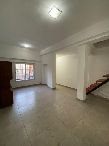Duplex 3 Ambientes | Morón Norte | A 5 Cuadras Del Plaza Oeste