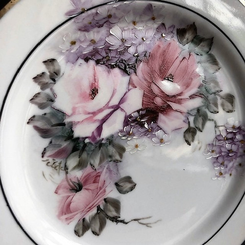 Imagem 3 de 4 de Prato Decorativo Pintado A Mão 21,5cm - P46