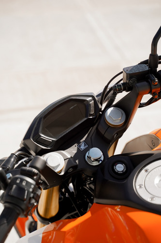 Imagen 4 de 19 de Honda Cb190r - 100% Financiada - Tomamos Tu Usada