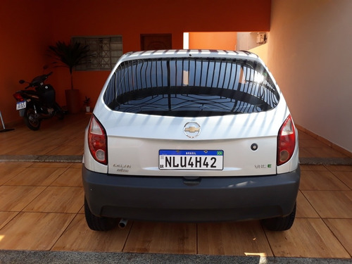 Imagem 2 de 7 de Chevrolet Celta 2009 1.0 Life Flex Power 3p 70 Hp
