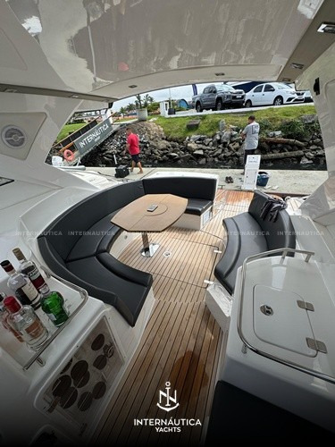 Lancha Phantom 400ht 2017 Phantom Schaefer Cimitara Beneteau