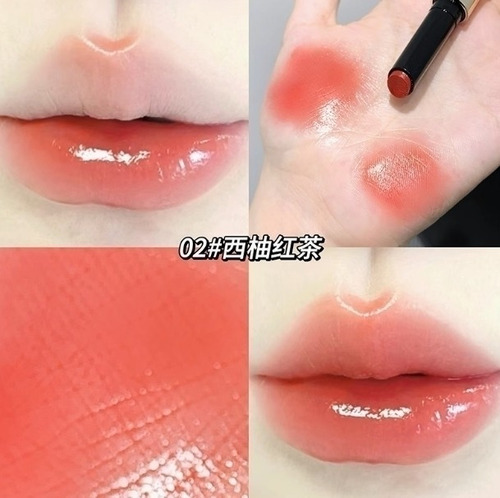 Labial En Barra Click Dorado Holding Light Gege Bear 02
