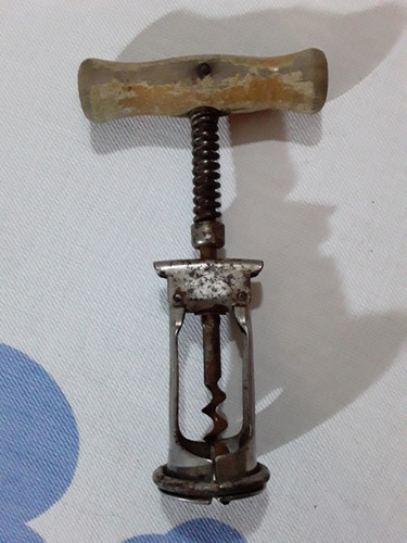Imagen 4 de 9 de Sacacorcho Antíguo, Alemán. Metálico. Para Colecionísta.