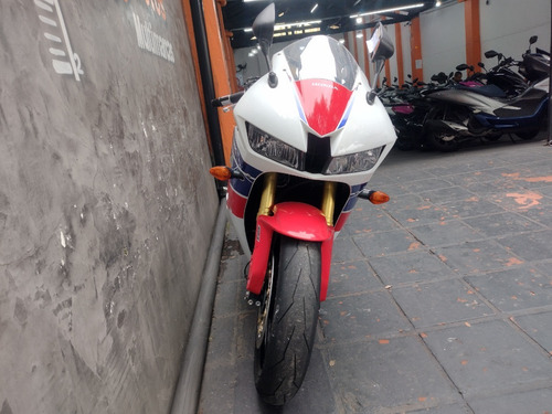 Imagem 7 de 9 de Honda Cbr 600 Rr 2014