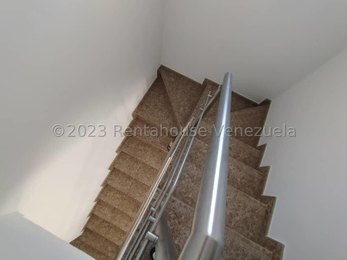 Excelente Oportunidad De Inversión En Casa Dúplex En Venta En La Urb Terraza De Ensenada Barquisimeto Rah Ve