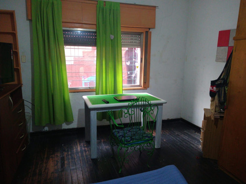 Departamento Tipo Casa Al Frente De 3 Ambientes Con Cochera Y Terraza - Montiel 5700 - Capital Federal,