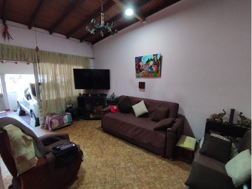 Casa En Venta En Torcoroma. Cod V26593