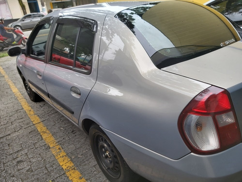 Renault Clio Sd 1.0 Expres 06 07 Lms Automóveis