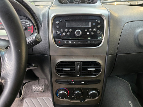 Fiat Idea 1.8 MPI ADVENTURE 16V FLEX 4P AUTOMATIZADO
