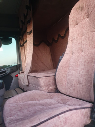 Imagem 5 de 6 de Scania R 450