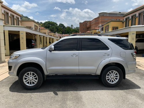 Imagen 3 de 9 de Toyota