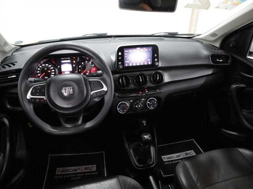 Imagem 10 de 12 de Fiat Cronos Drive 2021