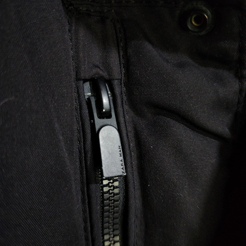 Campera Zara Negra De Hombre (Usado)