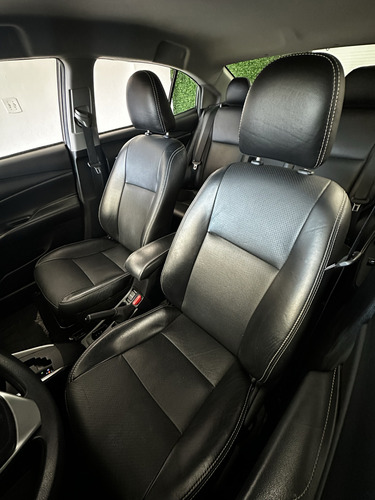 Toyota Yaris 1.5 16V FLEX SEDAN XL PLUS CONNECT MULTIDRIVE