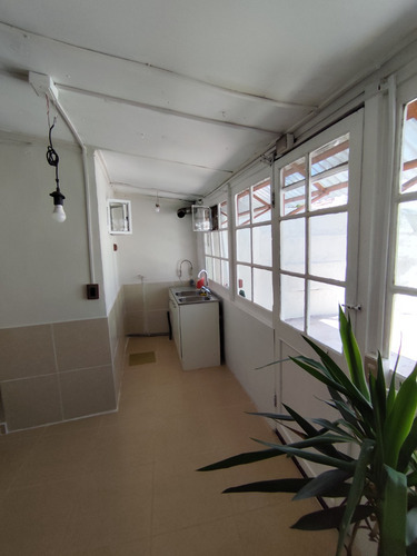Casa Remodelada A Pasos De Futura Estación De Metro