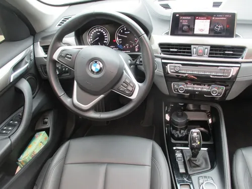 Bmw X1 Sdrive 18i 4x2 1500cc At Aa
