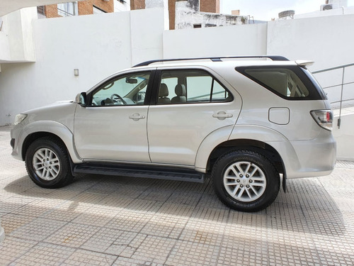 Toyota Sw4 - Srv - Automática - 7 Asientos
