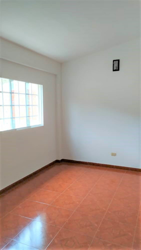 Imagen 5 de 14 de Tomhouse Colinas Avp Calle Petaquire