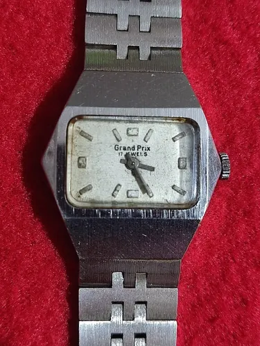 Reloj grand prix antiguo sale