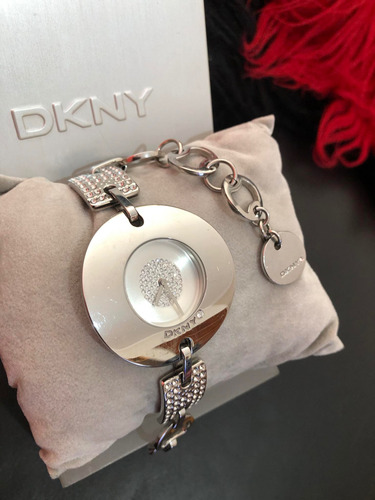 Reloj Donna Karan Espectacular !!! Excelente Estado Plateado Plateado Plateado (Usado)
