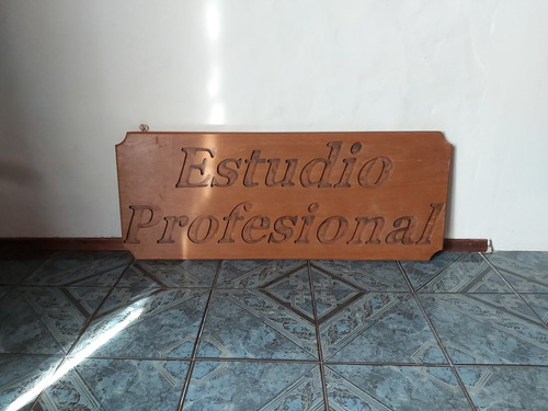 Vendo Cartel De Madera, Está Tallado En Ambis Lados