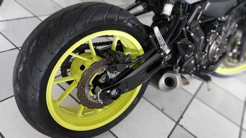 Imagem 7 de 13 de Yamaha Mt 07 Abs