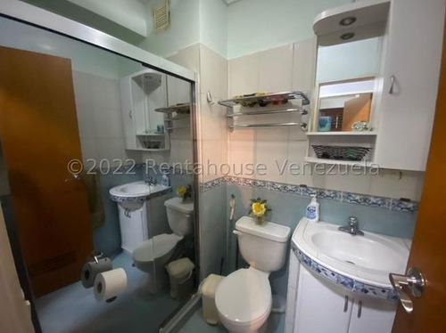 Imagen 14 de 22 de Julio Latouche Rentahouse Vende Apartamento Las Quintas Naguanagua 23-7927