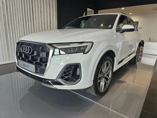 Audi Q7 S Line Mhev