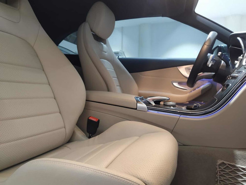 Imagen 12 de 24 de Mercedes-benz Clase C 2021 2.0 C300 Coupe 258cv Cabrio