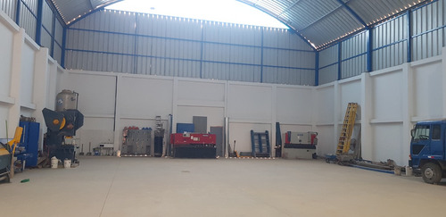 Imagen 5 de 15 de Alquiler De Local Industrial Para Almacén