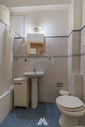 Imagen 8 de 11 de Venta Apartamento 2 Dormitorios En Ciudad Vieja