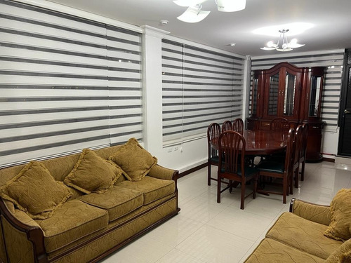 Imagen 3 de 9 de Se Arrienda Hermoso Departamento Amoblado En Latacunga