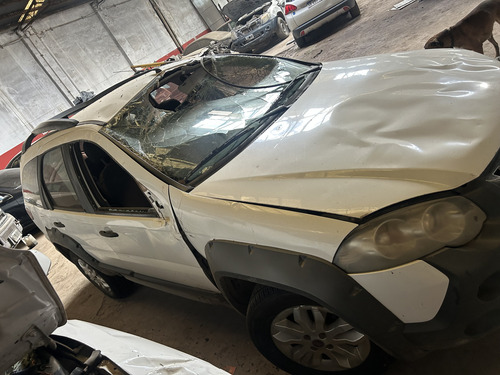 Fiat Palio Wekend Adventure 1.8 16v Chocado No Volcado Funci