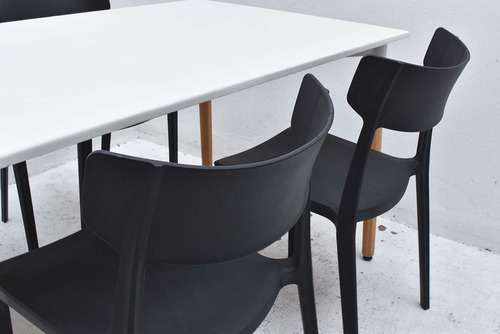 Combo Comedor Eames Mesa 1,40 X 80 Y 4 Sillas Mare Blanco/negro Liso