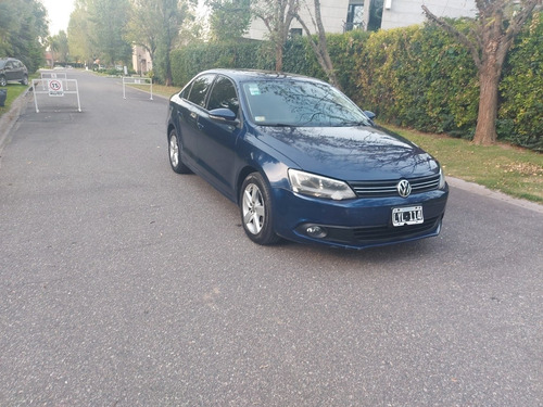 Volkswagen Vento 2.5 Luxury 170cv 2012