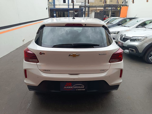 Chevrolet Onix ONIX HATCH LTZ 1.0 12V TB Flex 5p Mec.