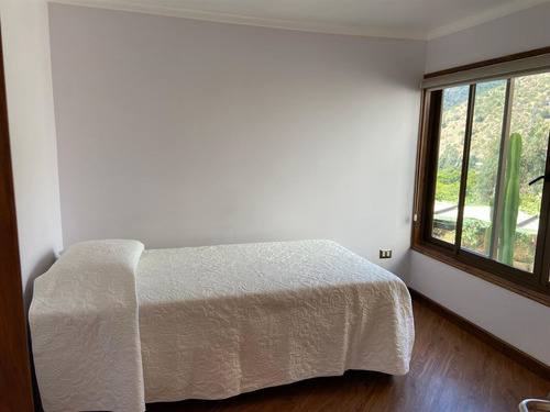 Cómoda Casa En Venta De 3 Dorm. Más Cabaña Olmue