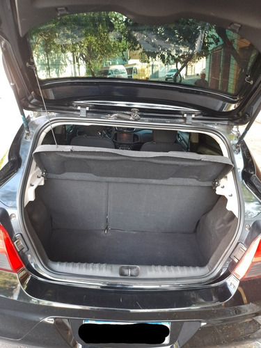 Imagem 8 de 10 de Chevrolet Onix 2015 1.4 Ltz 5p