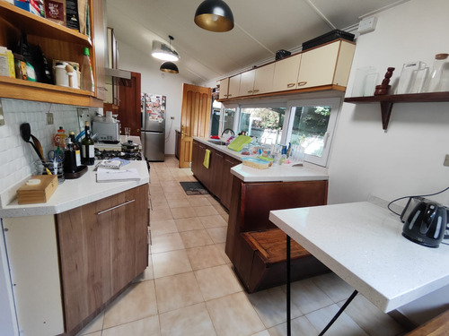 Venta De Amplia Casa En Providencia 6d5b3e