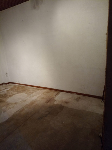 Imagen 5 de 18 de Dock Sud, Amplia Vivienda Multifamiliar Mas Local, Ideal Inversor