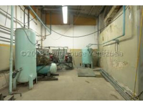 #24-4774 Edificio Industrial En San Martin