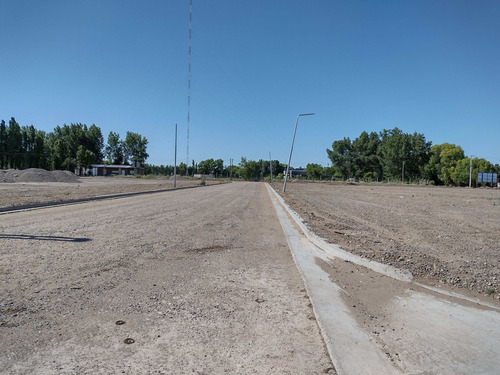 Imagen 14 de 16 de Venta-terreno En Barrio Mirasur Plottier