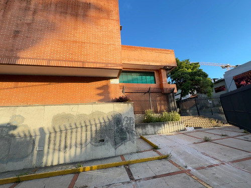 Local Comercial En Alquiler En Santa Mónica