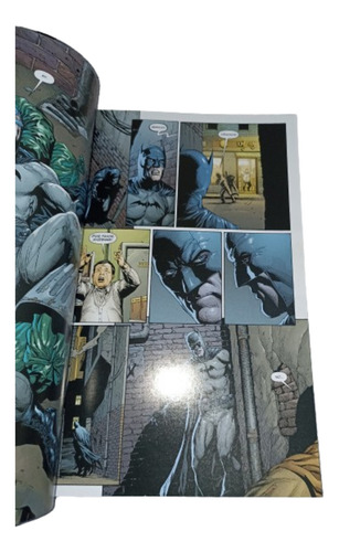 Batman Tierra Uno Dc Definitive Edition Año 2012 (Usado)